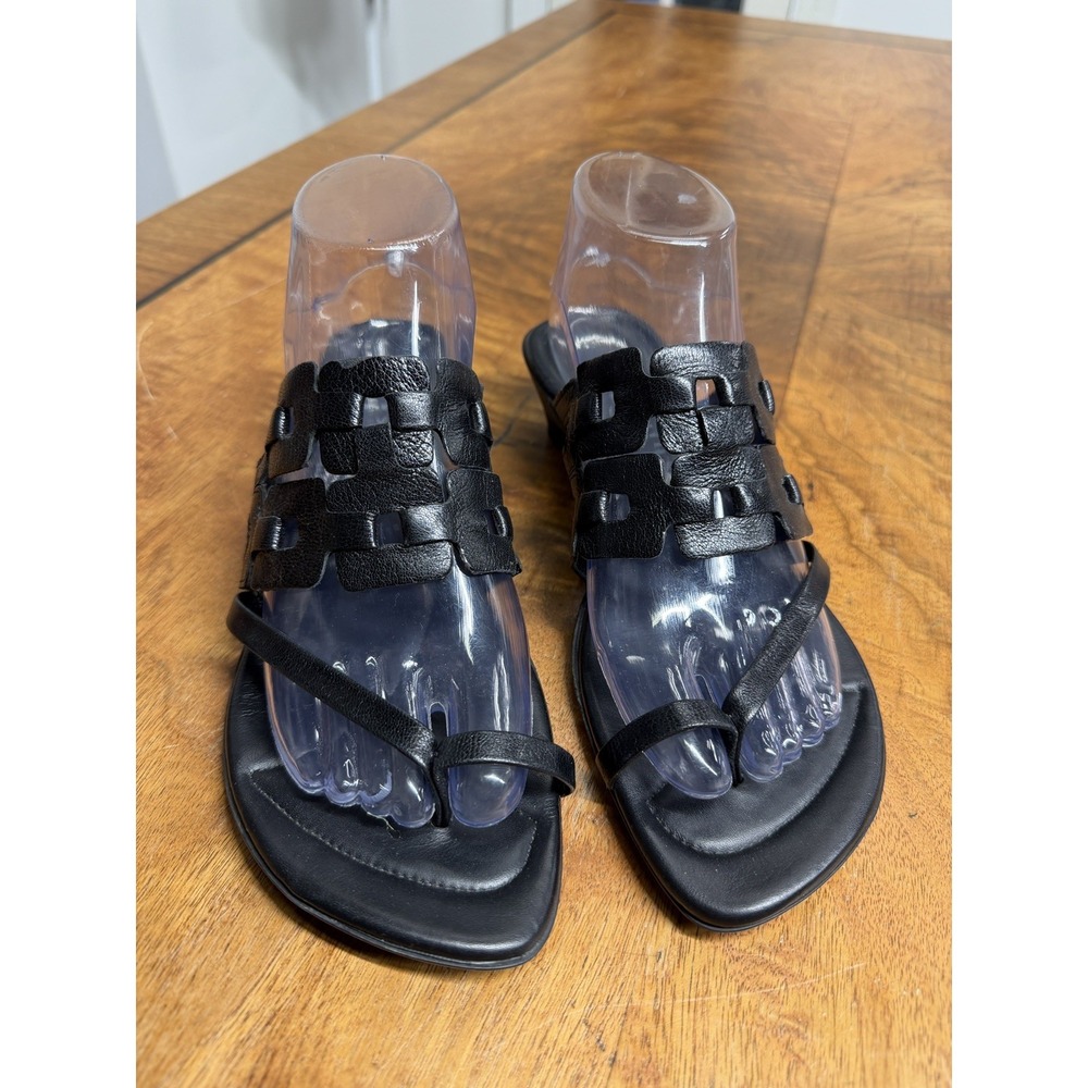 Think! Sandals‎ Women's 39 M Slip On Black Leather Open Toe Cone Heels Casual